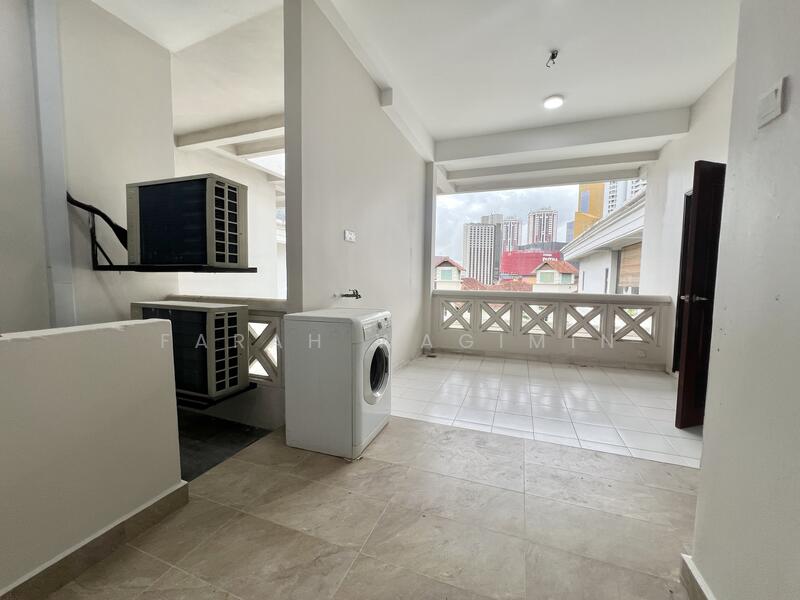 Condominium for Sale at Sri Kenny - Farah Wagimin - Balcony - PropertyGuru.com.my