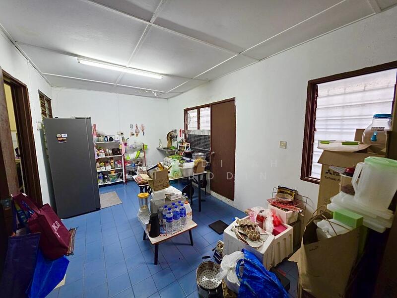 2-storey Terraced House for Sale in Subang Jaya (Selangor) - NORFADILAH ZAINUDDIN - Kitchen - PropertyGuru.com.my