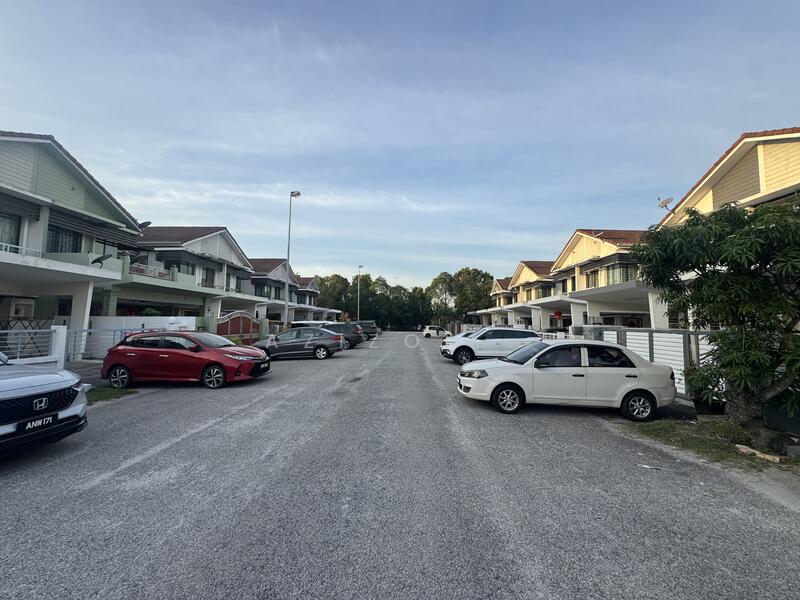 Bandar Bukit Raja untuk Untuk Dijual - RM 680,000, Feb 2026 - Exterior - PropertyGuru.com.my