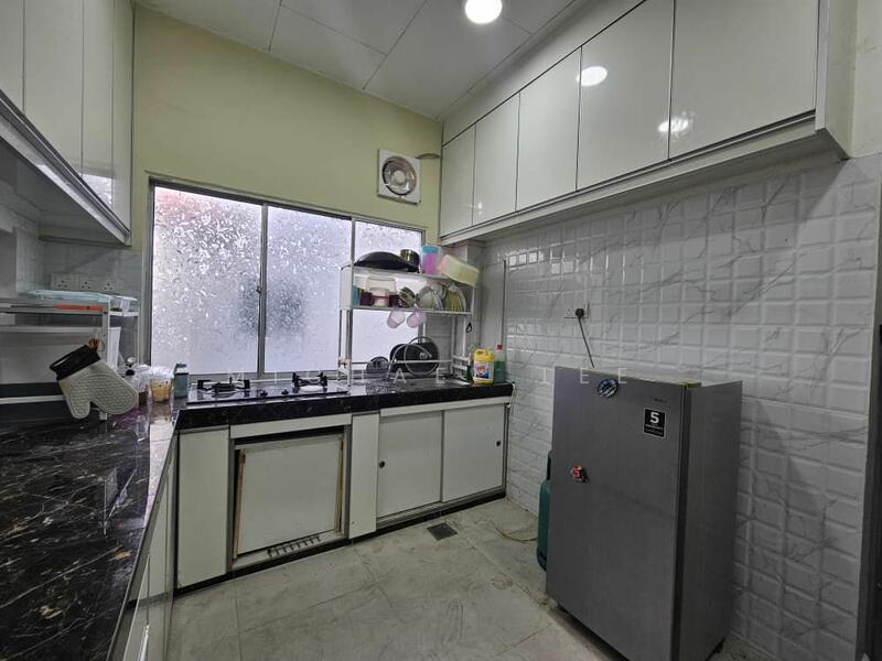 Apartment for Rent at Subang Perdana Goodyear Court 10 - Michael Lee - Kitchen - PropertyGuru.com.my