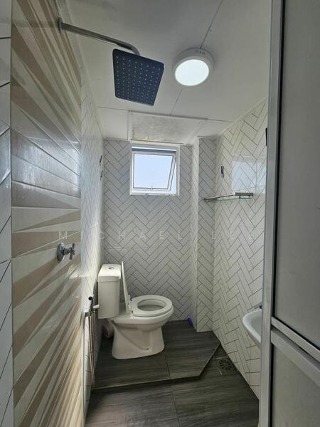 Apartment for Rent at Subang Perdana Goodyear Court 10 - Michael Lee - Bathroom - PropertyGuru.com.my