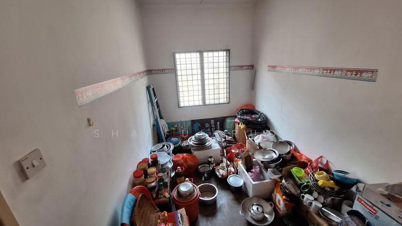 Townhouse for Sale in Desa Coalfields (Sungai Buloh) - Shaiful Rudy - Kitchen - PropertyGuru.com.my