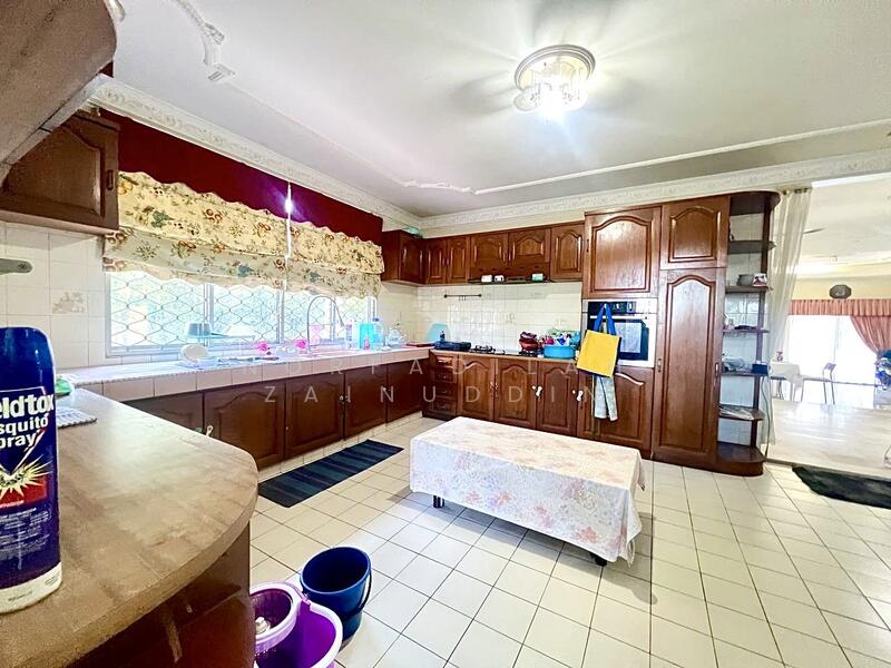 Section 3 @ Shah Alam untuk Untuk Dijual - RM 1,400,000, Mac 2026 - Kitchen - PropertyGuru.com.my