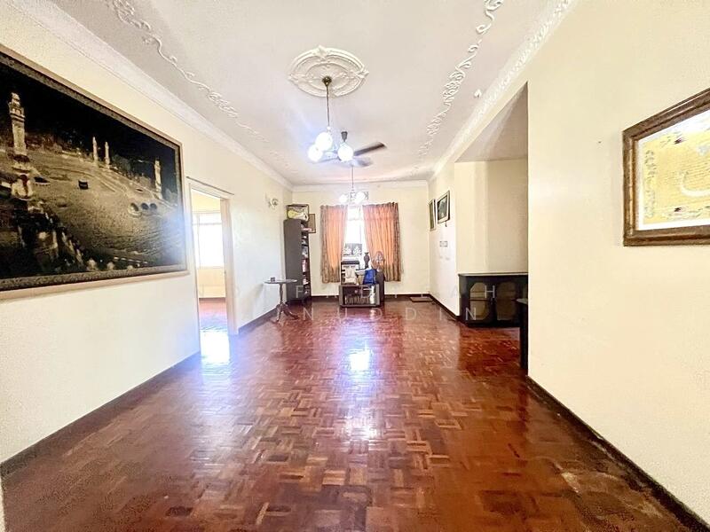 Section 3 @ Shah Alam untuk Untuk Dijual - RM 1,400,000, Mac 2026 - Living Room - PropertyGuru.com.my