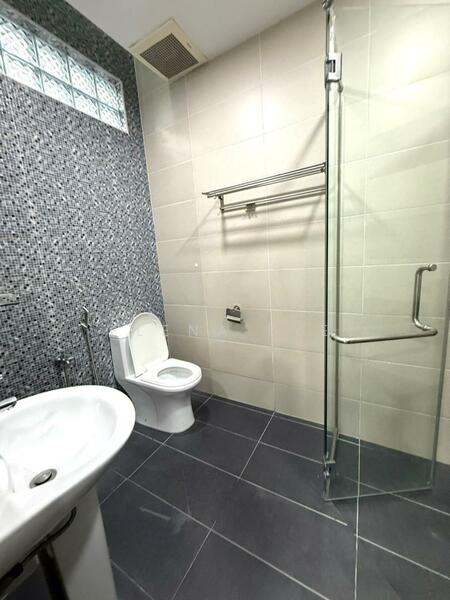 Cluster House for Sale in Skudai (Johor) - Elena Lye - Bathroom - PropertyGuru.com.my
