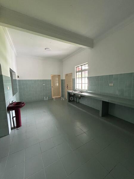 Kulai Kulais untuk Untuk Dijual - RM 2,600,000, Feb 2026 - Kitchen - PropertyGuru.com.my