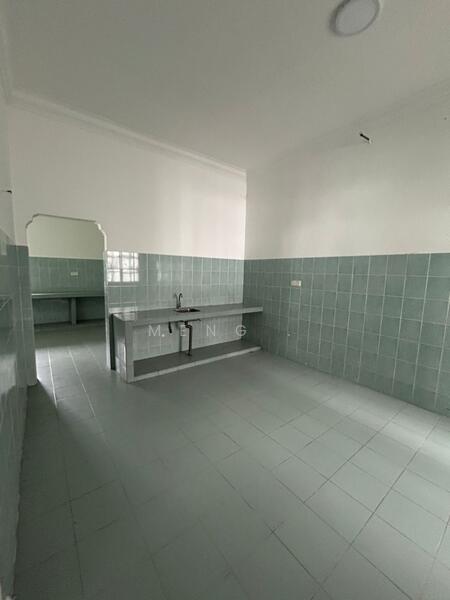 Kulai Kulais untuk Untuk Dijual - RM 2,600,000, Feb 2026 - Kitchen - PropertyGuru.com.my