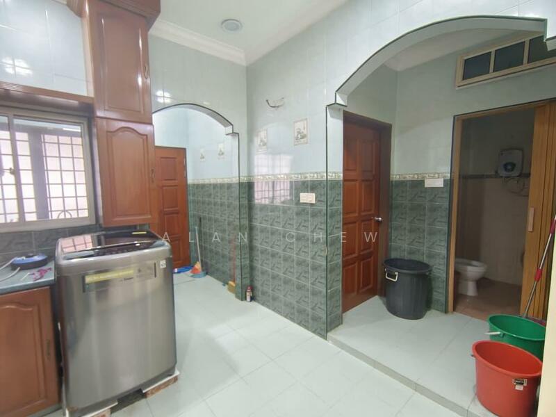 1-storey Terraced House for Sale in Bukit Indah (Iskandar Puteri (Nusajaya)) - Alan Chew - Kitchen - PropertyGuru.com.my