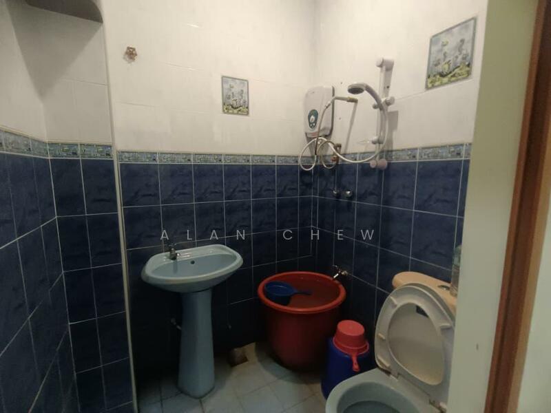 1-storey Terraced House for Sale in Bukit Indah (Iskandar Puteri (Nusajaya)) - Alan Chew - Bathroom - PropertyGuru.com.my