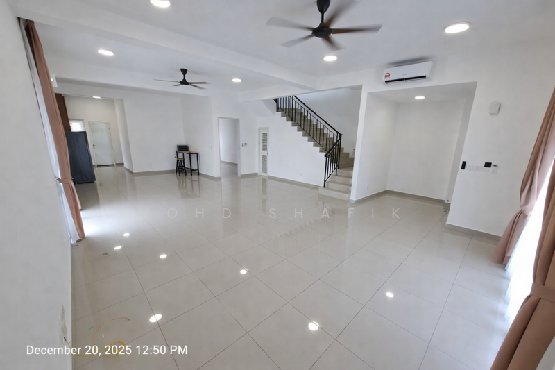 2-storey Terraced House for Sale in Cyberjaya (Selangor) - Mohd Shafik - Living Room - PropertyGuru.com.my