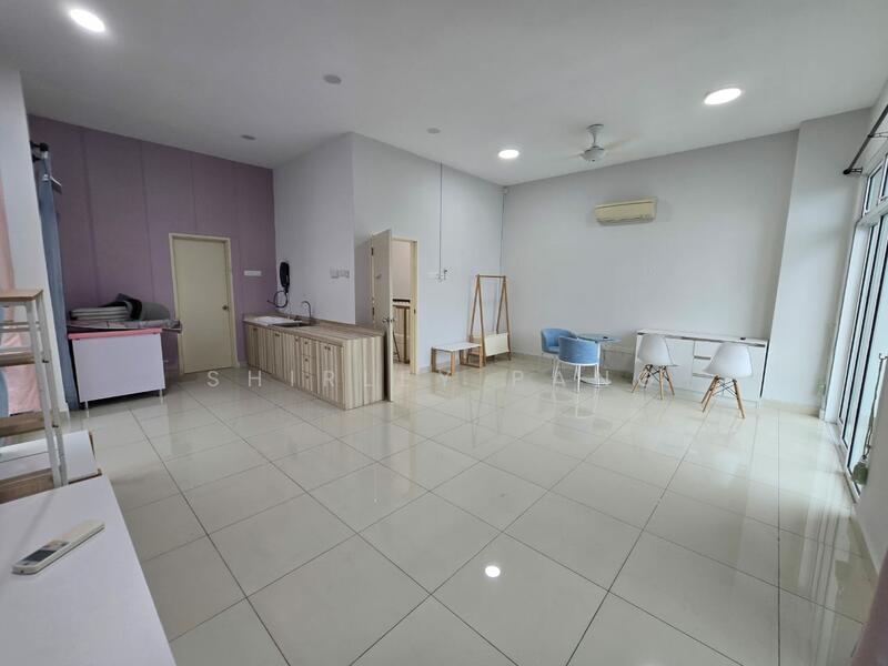 Cluster House for Sale in Taman Nusa Sentral (Iskandar Puteri (Nusajaya)) - Shirley Pang - Living Room - PropertyGuru.com.my