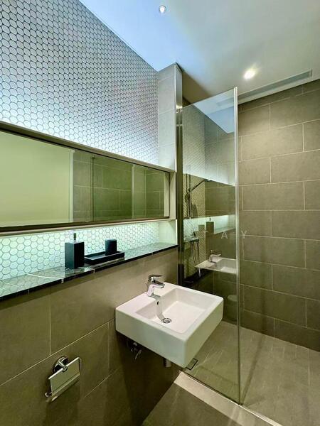 Lucentia Residences untuk Untuk Disewa - RM 8,800 /bulan, Feb 2026 - Bathroom - PropertyGuru.com.my