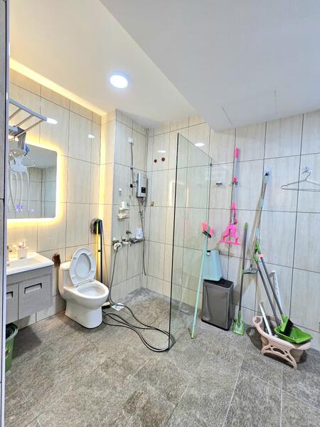 2-storey Terraced House for Sale in Rini Hills 2 (Skudai) - Shirley Pang - Bathroom - PropertyGuru.com.my