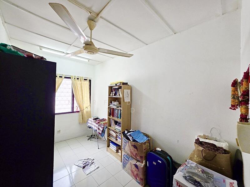 Taman Sri Gombak untuk Untuk Dijual - RM 590,000, Feb 2026 - Bedroom - PropertyGuru.com.my