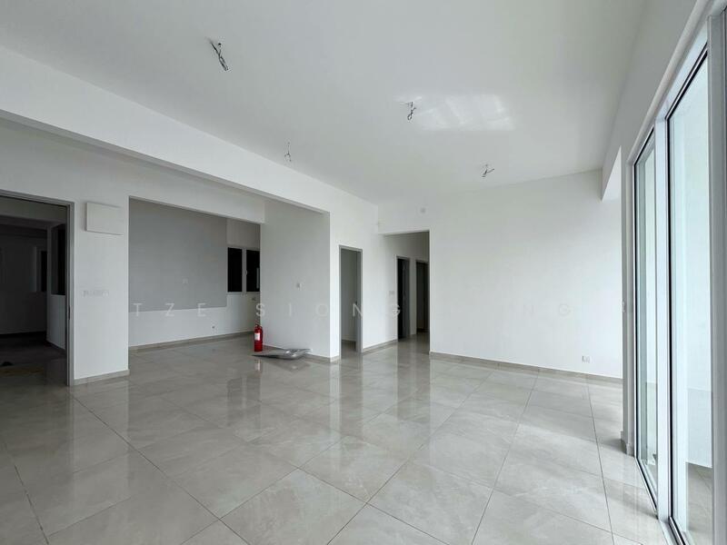 Condominium for Sale at Lucerne Residences - Tze Siong Hong - Living Room - PropertyGuru.com.my
