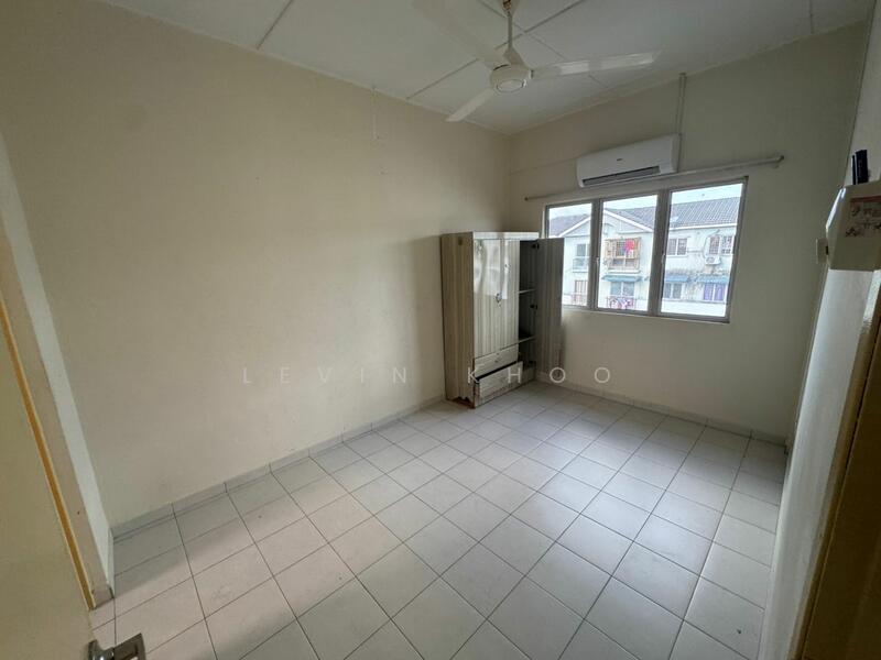Apartment for Sale at Las Palmas (Rumbia) - Levin Khoo - Bedroom - PropertyGuru.com.my