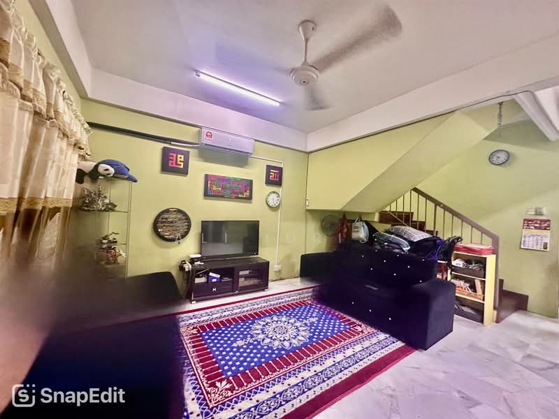 2-storey Terraced House for Sale in Taman Pandan Indah (Ampang) - Ali Idris - Living Room - PropertyGuru.com.my
