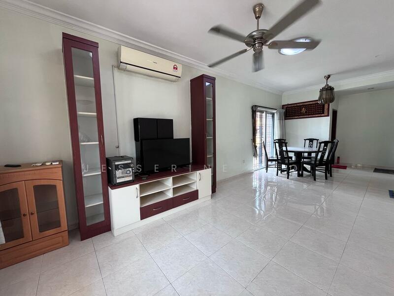 2-storey Terraced House for Sale in Taman Mutiara Rini (Skudai) - Jesserine Neo - Living Room - PropertyGuru.com.my