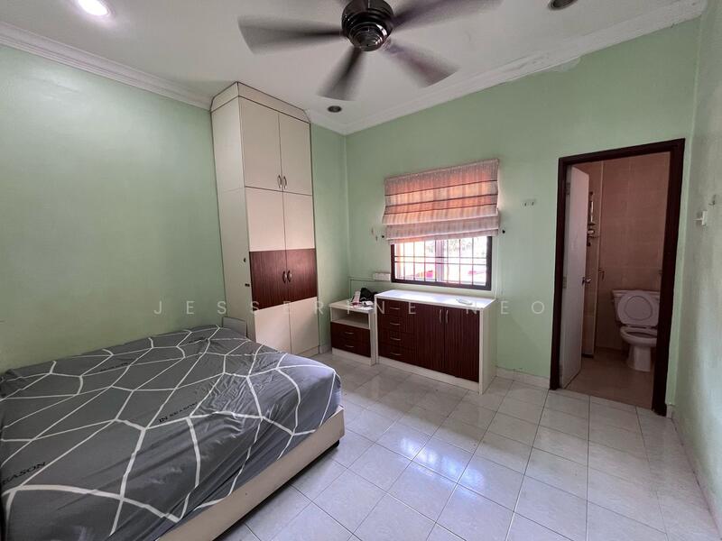 2-storey Terraced House for Sale in Taman Mutiara Rini (Skudai) - Jesserine Neo - Bedroom - PropertyGuru.com.my