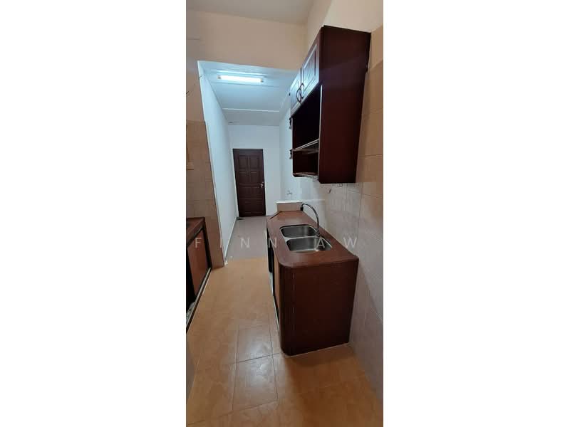2-storey Terraced House for Sale in Bukit Indah (Iskandar Puteri (Nusajaya)) - Finn Aw - Kitchen - PropertyGuru.com.my