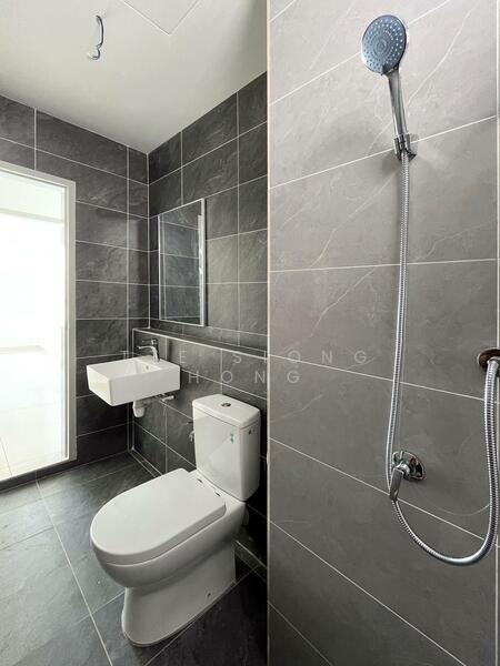 Condominium for Sale at Lucerne Residences - Tze Siong Hong - Bathroom - PropertyGuru.com.my