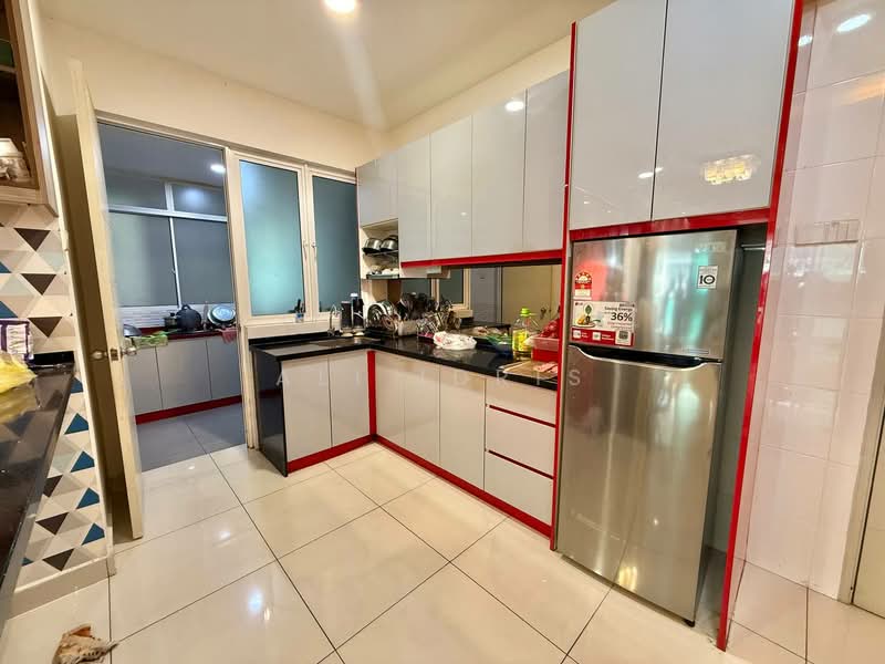 The Regina untuk Untuk Dijual - RM 550,000, Feb 2026 - Kitchen - PropertyGuru.com.my