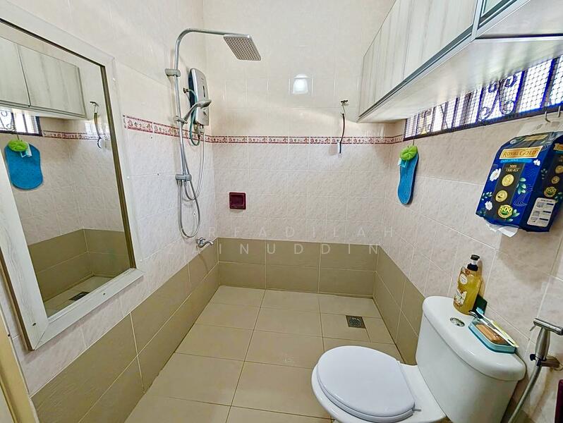 2-storey Terraced House for Sale in Sungai Buloh (Selangor) - NORFADILAH ZAINUDDIN - Bathroom - PropertyGuru.com.my