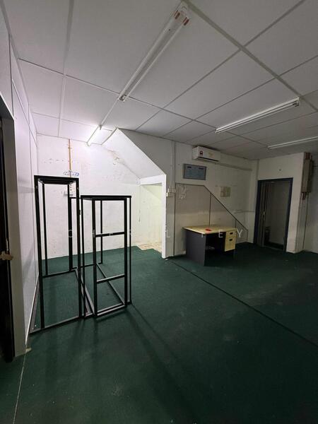 Terrace Factory for Rent in Taman Universiti (Skudai) - Cheryl Tey - Interior - PropertyGuru.com.my