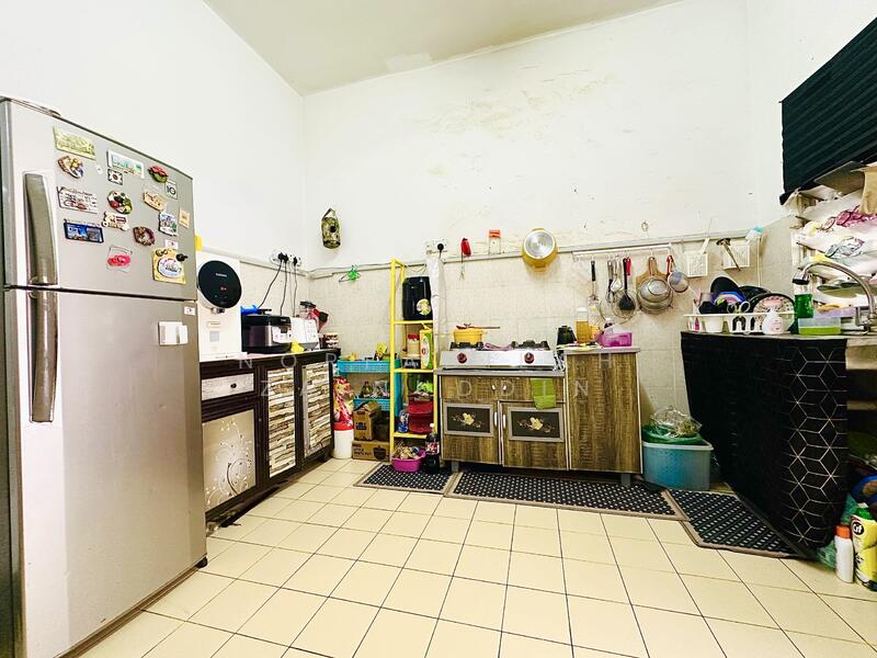 2-storey Terraced House for Sale in Sungai Buloh (Selangor) - NORFADILAH ZAINUDDIN - Kitchen - PropertyGuru.com.my