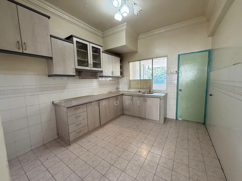 Condominium for Sale at Lojing Heights 1 - SS PROPERTY - Kitchen - PropertyGuru.com.my