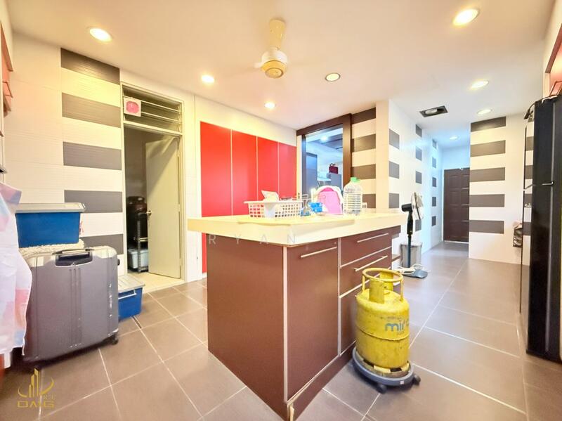 2-storey Terraced House for Sale in Setia Alam (Selangor) - Ryan . - Kitchen - PropertyGuru.com.my