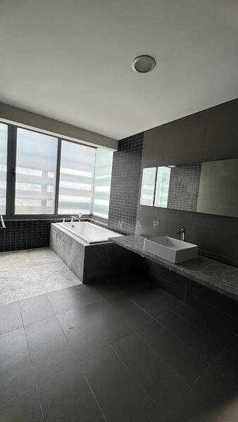 3.5-storey Terraced House for Rent in Desa Parkcity (Kuala Lumpur) - SY YAP - Bathroom - PropertyGuru.com.my