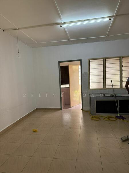 2-storey Terraced House for Sale in Sri Petaling (Kuala Lumpur) - Celine Kong - Kitchen - PropertyGuru.com.my