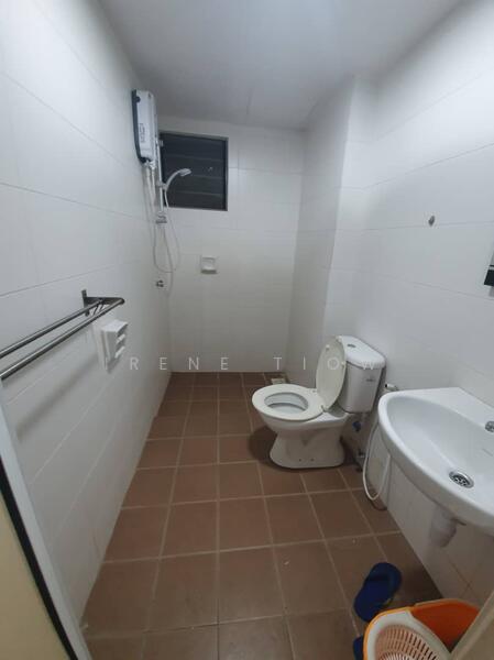 1 Petaling untuk Untuk Dijual - RM 360,000, Feb 2026 - Bathroom - PropertyGuru.com.my