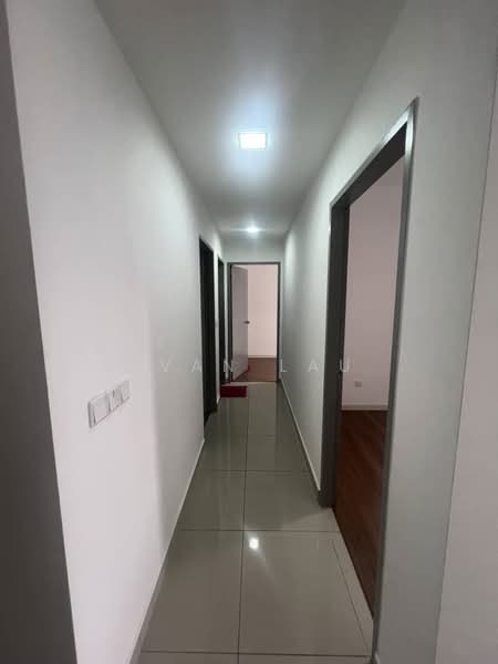 Service Residence for Sale at M Vertica - Ivan Lau - Corridor - PropertyGuru.com.my