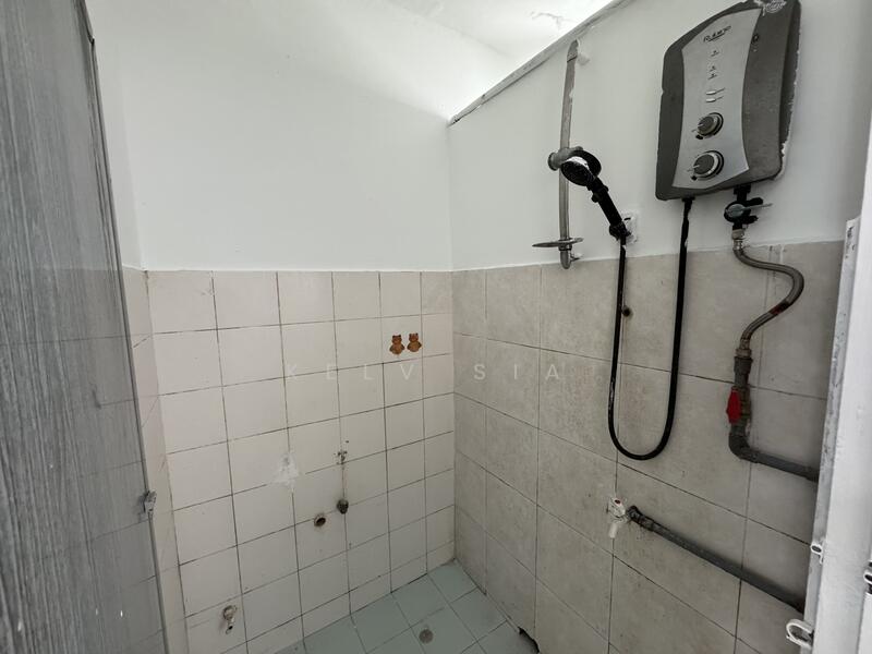Flat Danau Kota untuk Untuk Dijual - RM 180,000, Feb 2026 - Bathroom - PropertyGuru.com.my