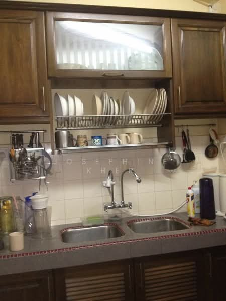 Rumah Teres 2 Tingkat untuk Dijual di Taman Rainbow (Batu) - Josephine Kher - Kitchen - PropertyGuru.com.my