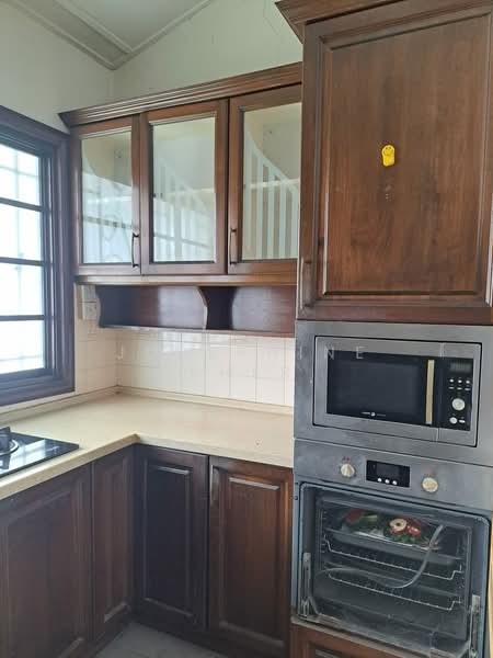 Rumah Teres 2 Tingkat untuk Dijual di Taman Rainbow (Batu) - Josephine Kher - Kitchen - PropertyGuru.com.my