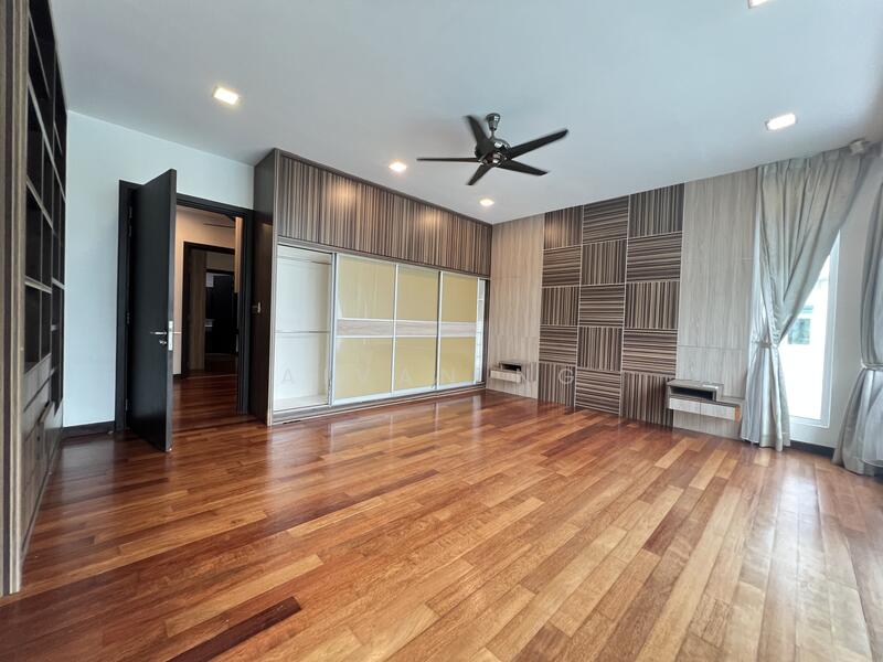 Bandar Kinrara untuk Untuk Dijual - RM 3,300,000, Feb 2026 - Bedroom - PropertyGuru.com.my