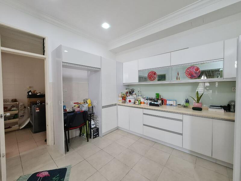 Semi-Detached House for Sale in Shah Alam (Selangor) - Syukor Hartanah - Kitchen - PropertyGuru.com.my