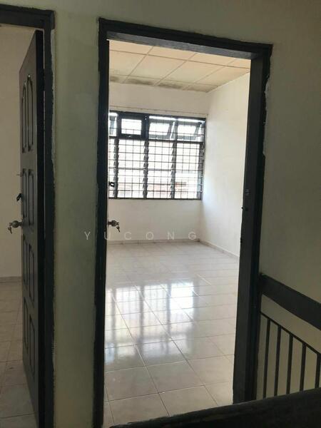 2-storey Terraced House for Sale in Taman Desa Cemerlang (Ulu Tiram) - Yucong . - Interior - PropertyGuru.com.my