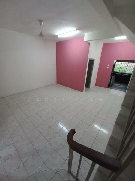 2-storey Terraced House for Sale in Jelapang (Ipoh) - Jacky Liew - Living Room - PropertyGuru.com.my