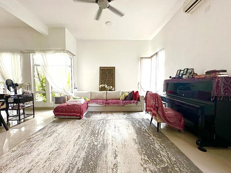 Semi-Detached House for Sale in Shah Alam (Selangor) - NORFADILAH ZAINUDDIN - Living Room - PropertyGuru.com.my