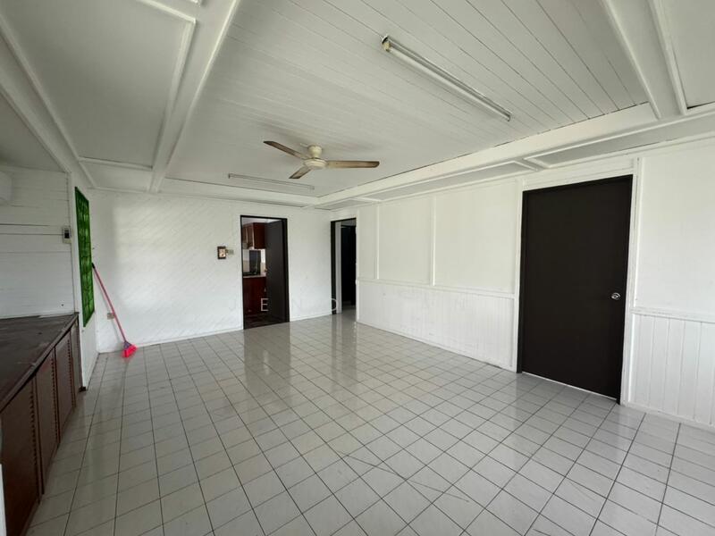 Semi-Detached House for Rent in Kuching (Sarawak) - Jeno Tan - Interior - PropertyGuru.com.my