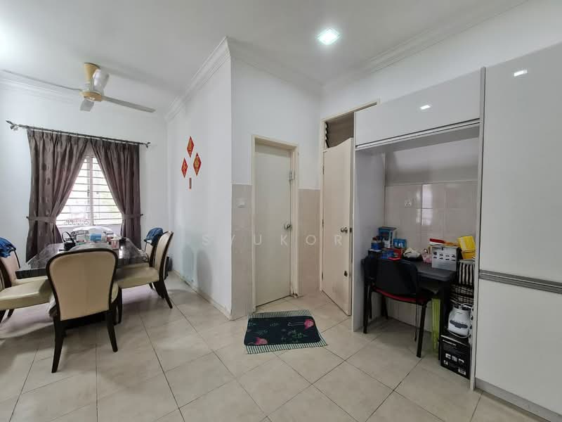 Rumah Berkembar untuk Dijual di Sunway Alam Suria (Shah Alam) - Syukor Hartanah - Dining Room - PropertyGuru.com.my