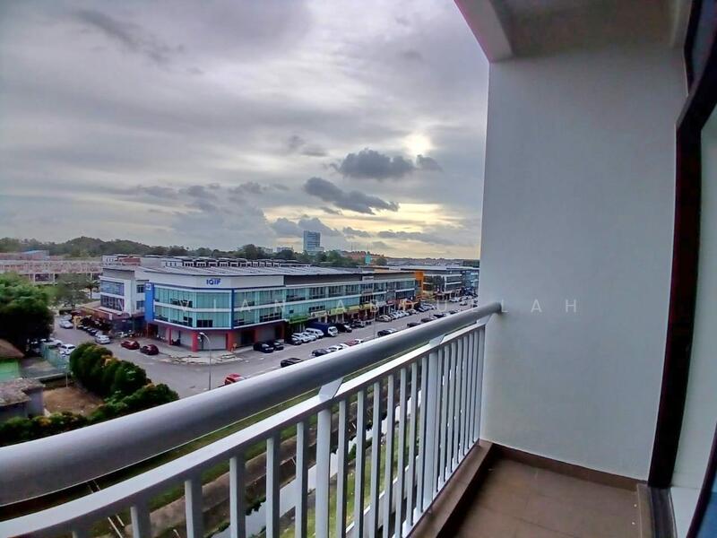 Service Residence for Sale at Sky Gardens Residences - Vivian Abdullah - Balcony - PropertyGuru.com.my