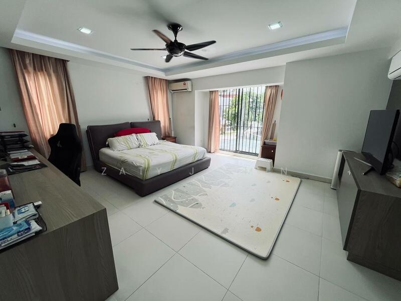 Taman Bukit Suria II untuk Untuk Dijual - RM 1,700,000, Feb 2026 - Bedroom - PropertyGuru.com.my