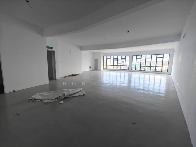 Shop / Office for Rent in Bandar Baru Sungai Buloh (Sungai Buloh) - Bond Lee - Interior - PropertyGuru.com.my