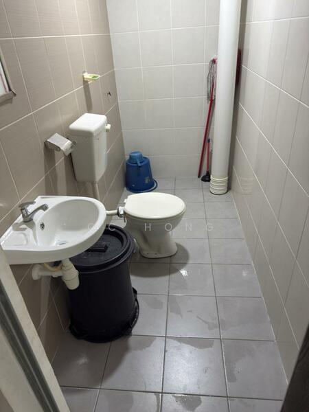 Apartment for Rent at Residensi Pandanmas 2 - CC Hong - Bathroom - PropertyGuru.com.my