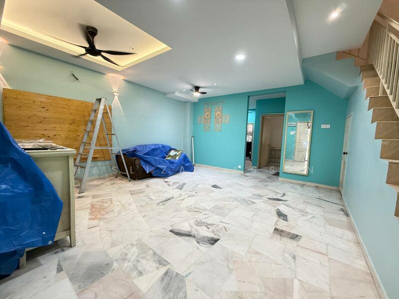 2-storey Terraced House for Sale in Semenyih (Selangor) - Hasliza Hassan - Living Room - PropertyGuru.com.my